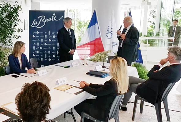 La Baule : Franck Louvrier a endossé son habit de maire
