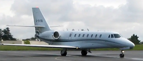 La Baule Escoublac  les riverains de laérodrome : « a-t-on le droit de polluer sans limite » ?  environnement  Guerande  jet privé