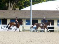 Laetitia Bernard championne aveugle de saut d'obstacles handisport