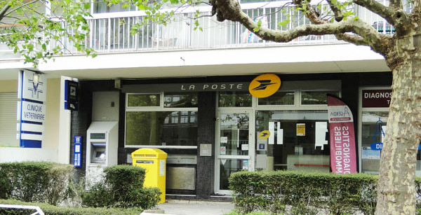La Baule : La poste veut fermer le bureau de  la place des Palmiers
